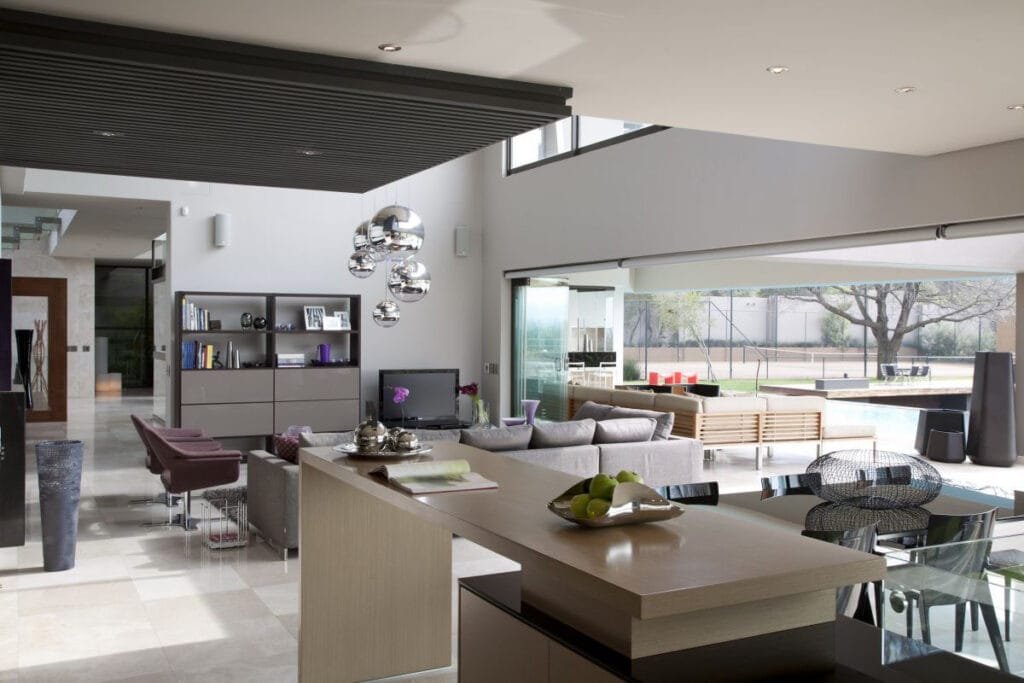 Dallas Luxury Realty team of real estate experts